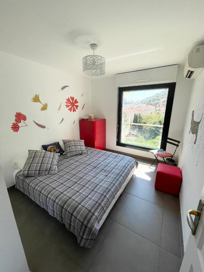 Grand 3 Pieces Avec Terrasse Vue Mer Tout Confort Beausoleil Exteriör bild